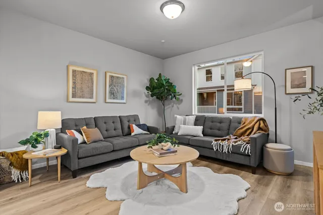 $599,990 | 7027 Rainier Drive, Unit A, Everett, WA 98203