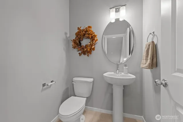 $599,990 | 7027 Rainier Drive, Unit A, Everett, WA 98203