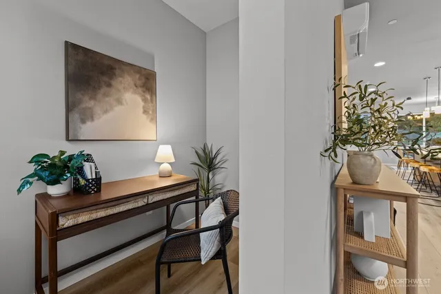 $599,990 | 7027 Rainier Drive, Unit A, Everett, WA 98203