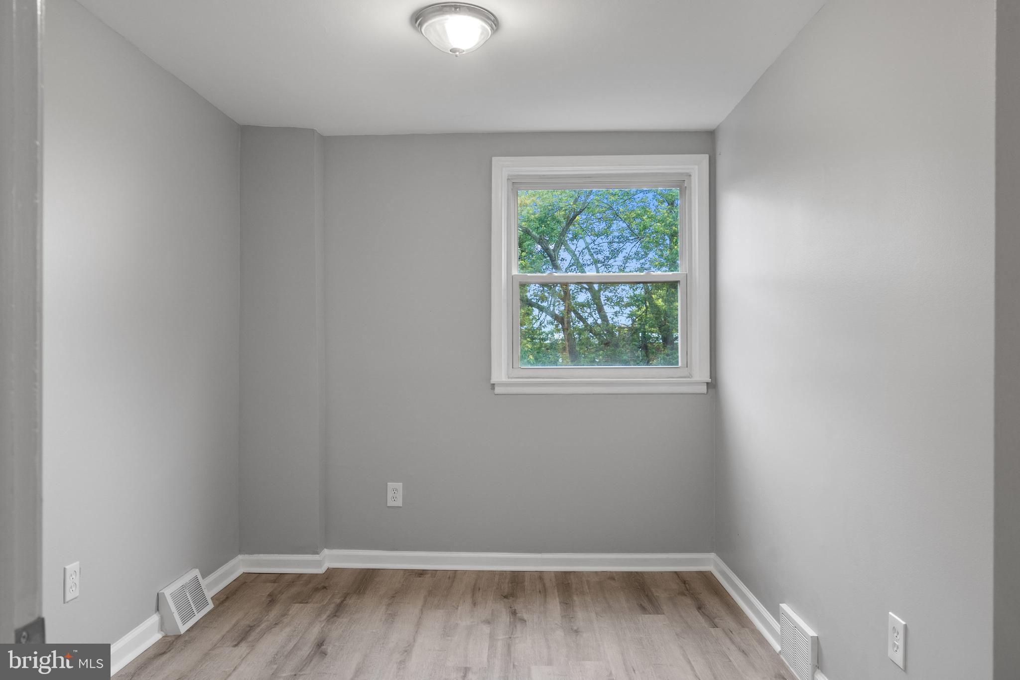 1224 Rainer Road Brookhaven, PA 19015 - Photo 23 of 31