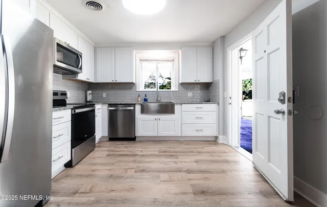 $269,500 | 3915 Rodby Drive, Jacksonville, FL 32210