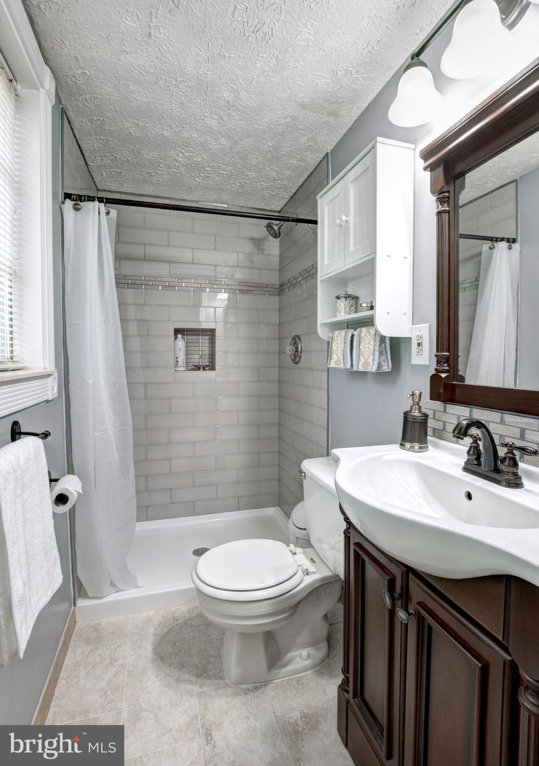 7309 Husky Lane Springfield, VA 22151 - Photo 14 of 28 Bath (Master)