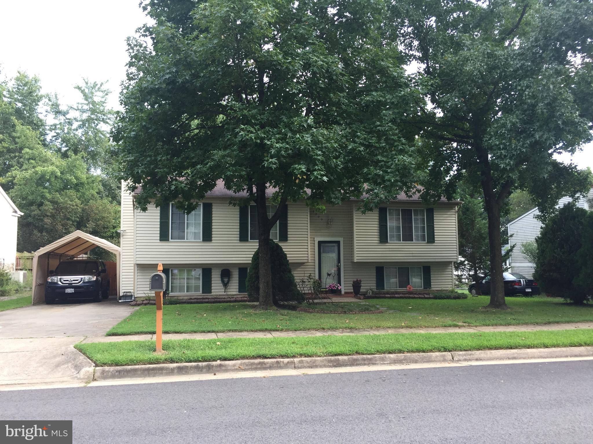 7309 Husky Lane Springfield, VA 22151 - Photo 27 of 28 Exterior (Front)