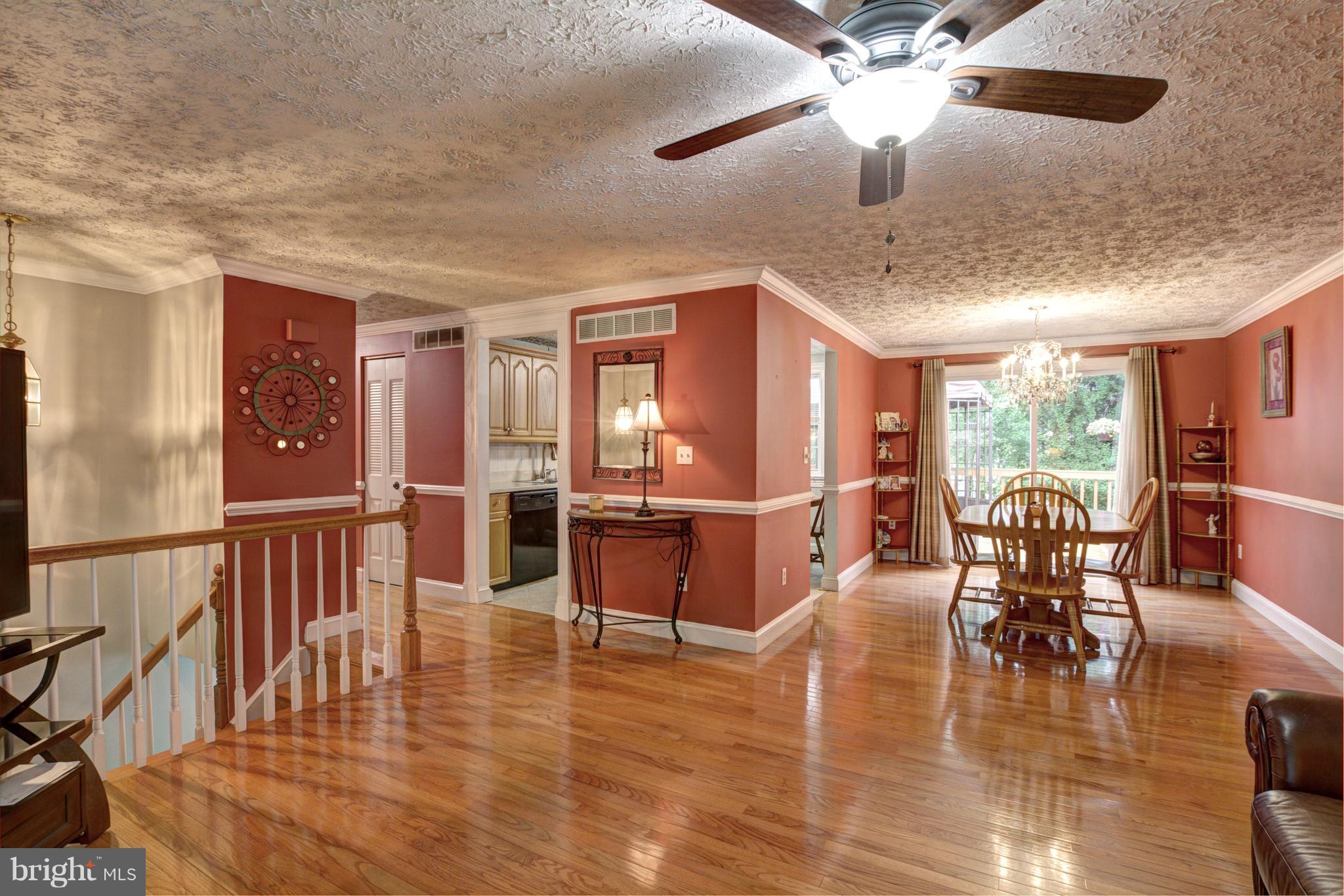 7309 Husky Lane Springfield, VA 22151 - Photo 8 of 28 Interior (General)