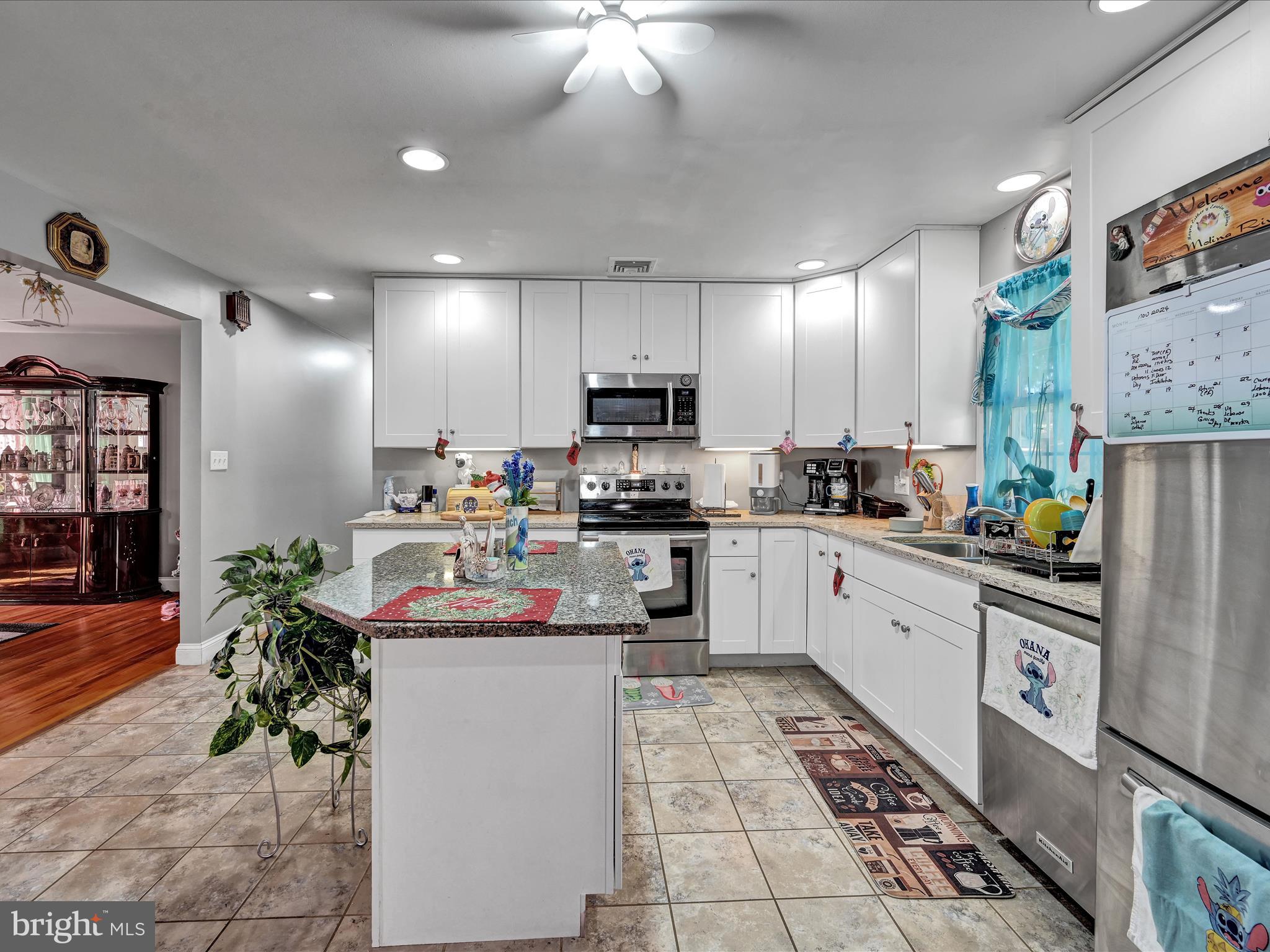 134 Rapho Street Manheim, PA 17545 - Photo 11 of 25 Kitchen