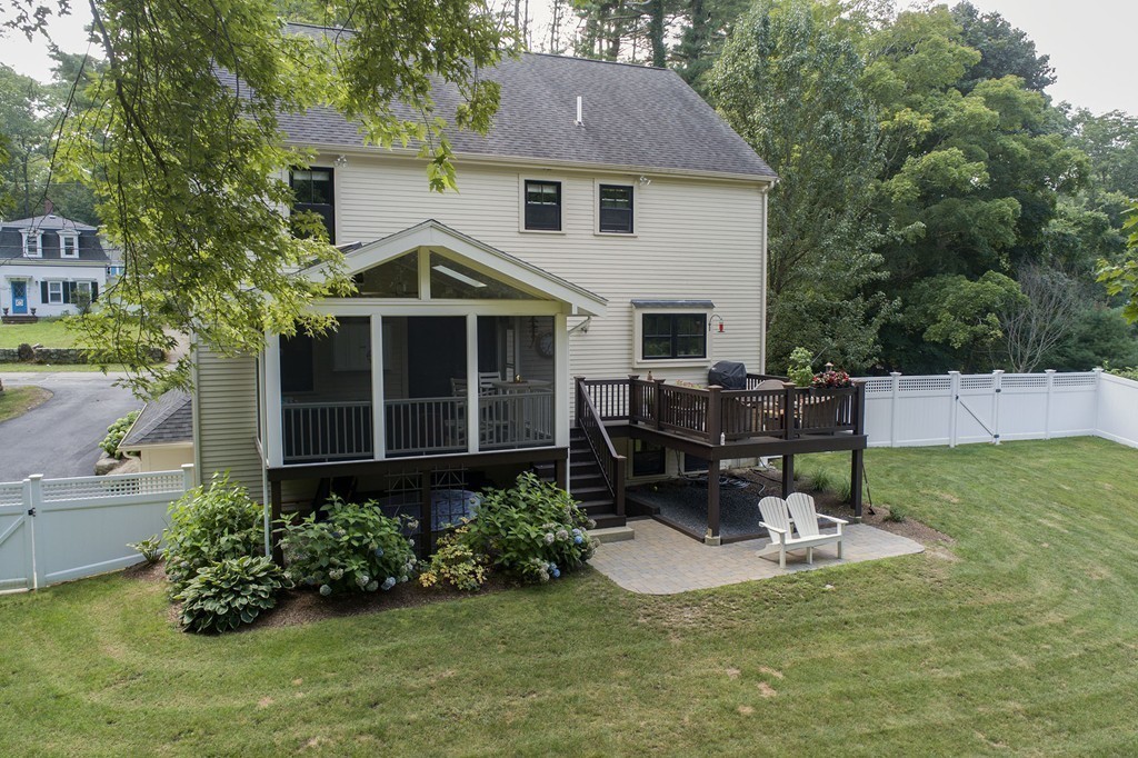 92 Clapp Road Scituate, MA 02066 - Photo 20 of 24 Gallery Image 20