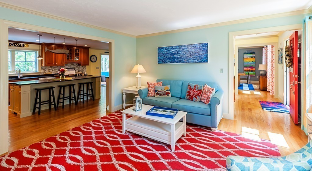 92 Clapp Road Scituate, MA 02066 - Photo 8 of 24 Gallery Image 8