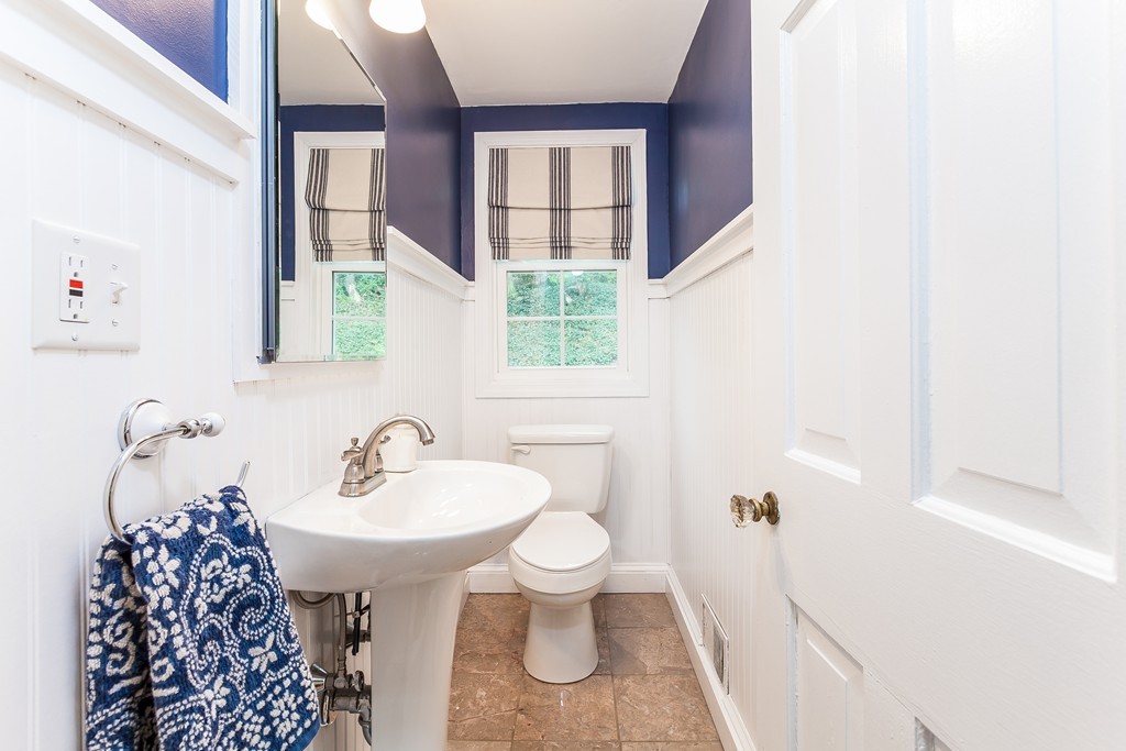 235 Reedsdale Road Milton, MA 02186 - Photo 19 of 26 Gallery Image 19