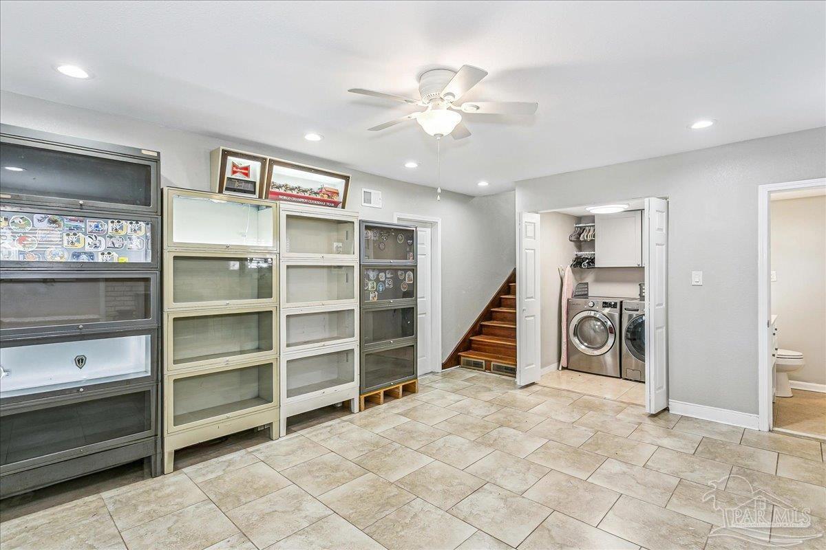 212 Euclid Road Pensacola, FL 32503 - Photo 11 of 35 Laundry located in this room