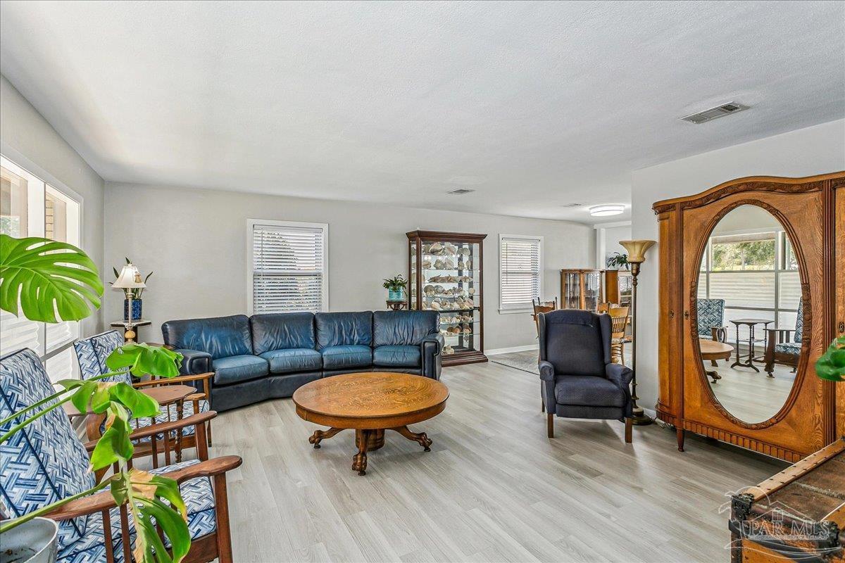 212 Euclid Road Pensacola, FL 32503 - Photo 17 of 35 Gallery Image 17