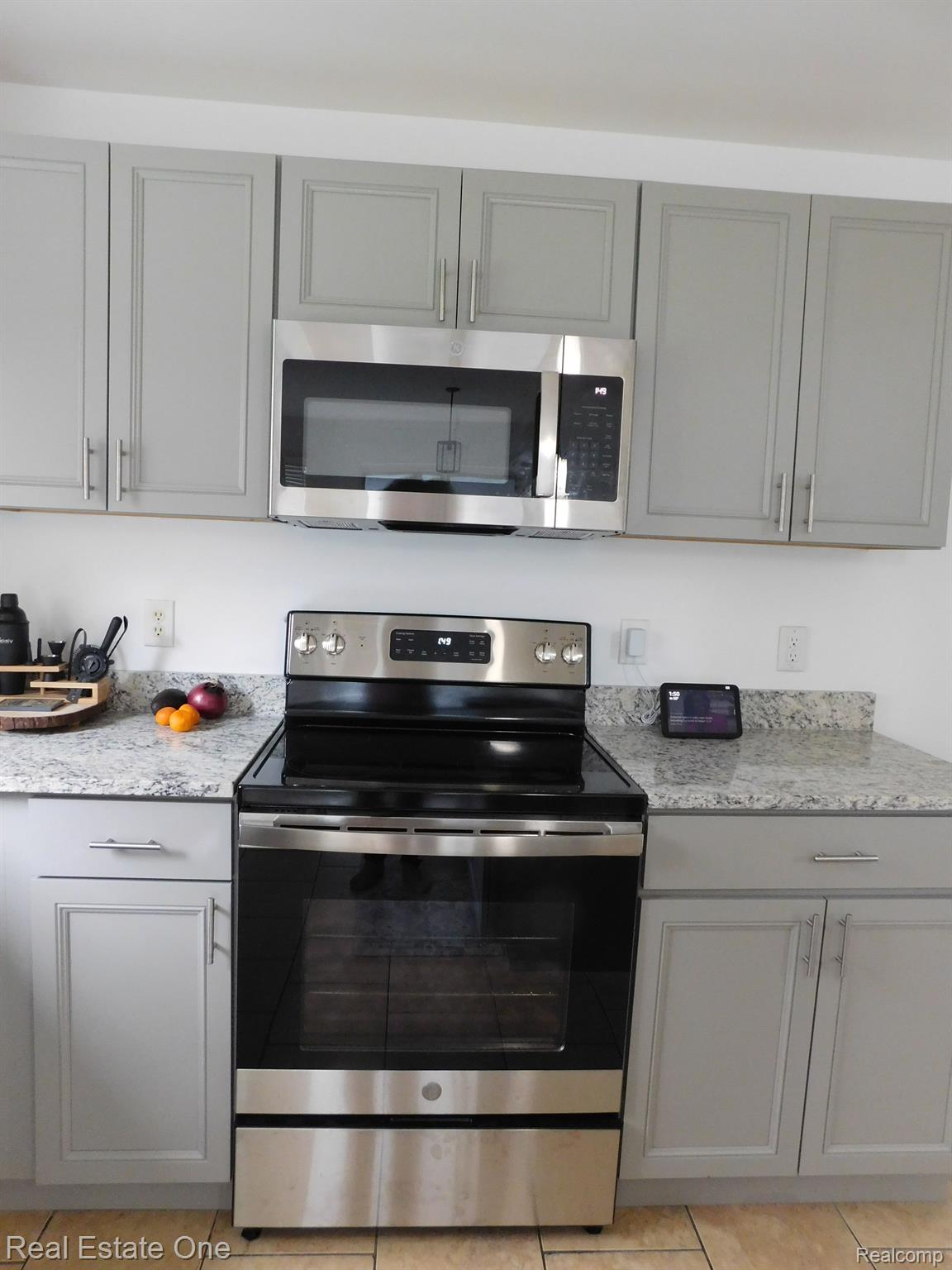 22097 Beech Road Southfield, MI 48033 - Photo 22 of 62 Gallery Image 22