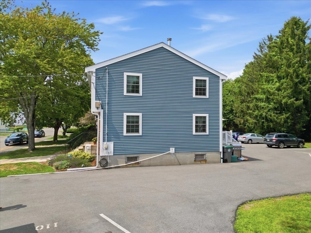 110 Hooper Road, Unit 110 Dedham, MA 02026 - Photo 25 of 34 Gallery Image 25
