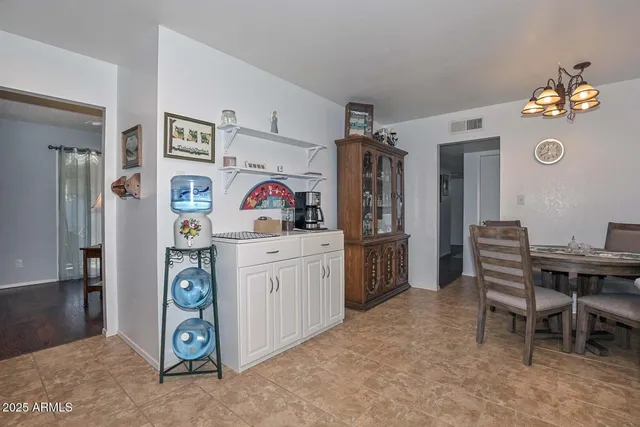 $364,900 | 1017 West Anderson Drive, Phoenix, AZ 85023