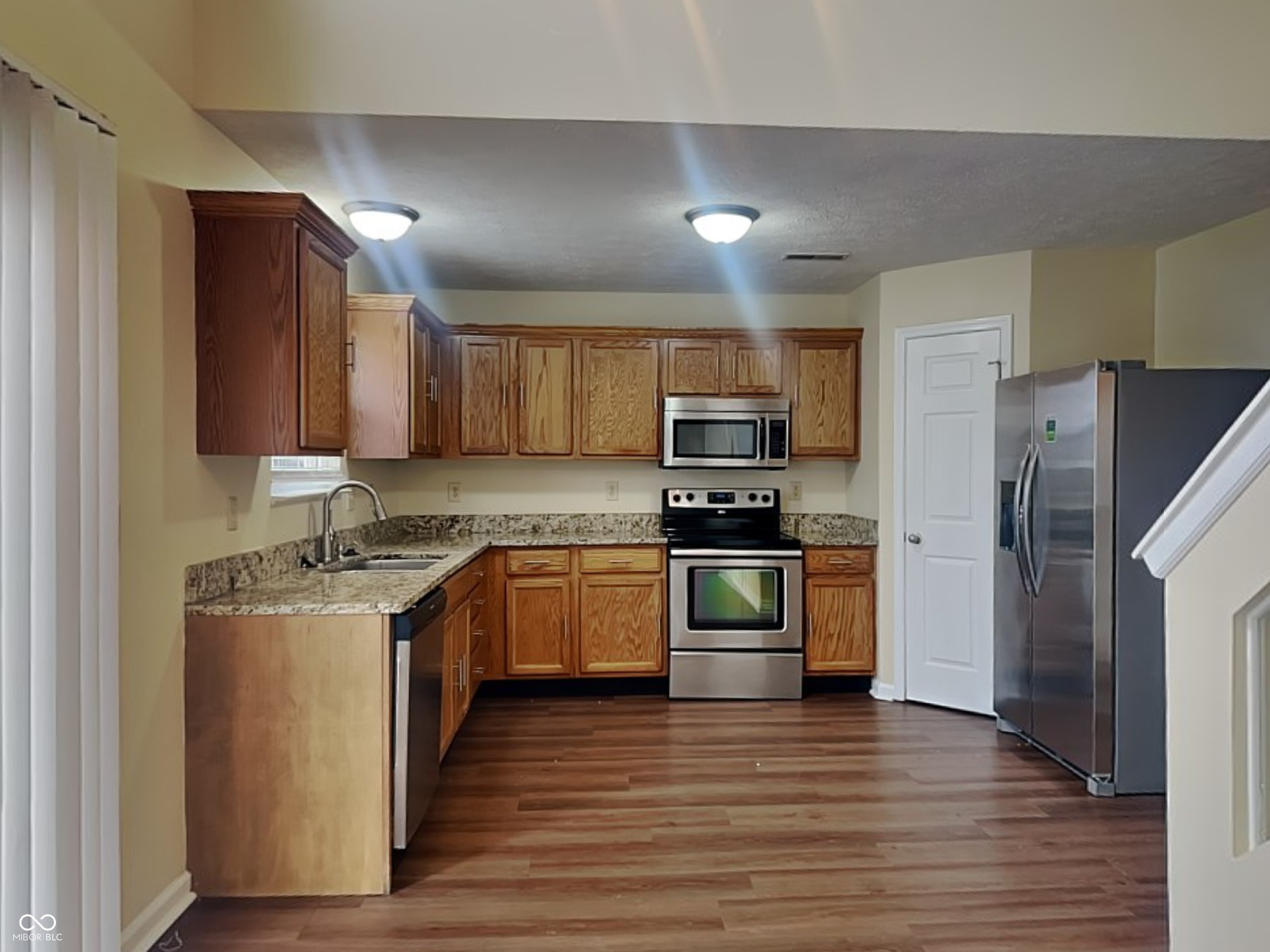 13006 Quarterback Lane Fishers, IN 46037 - Photo 6 of 22