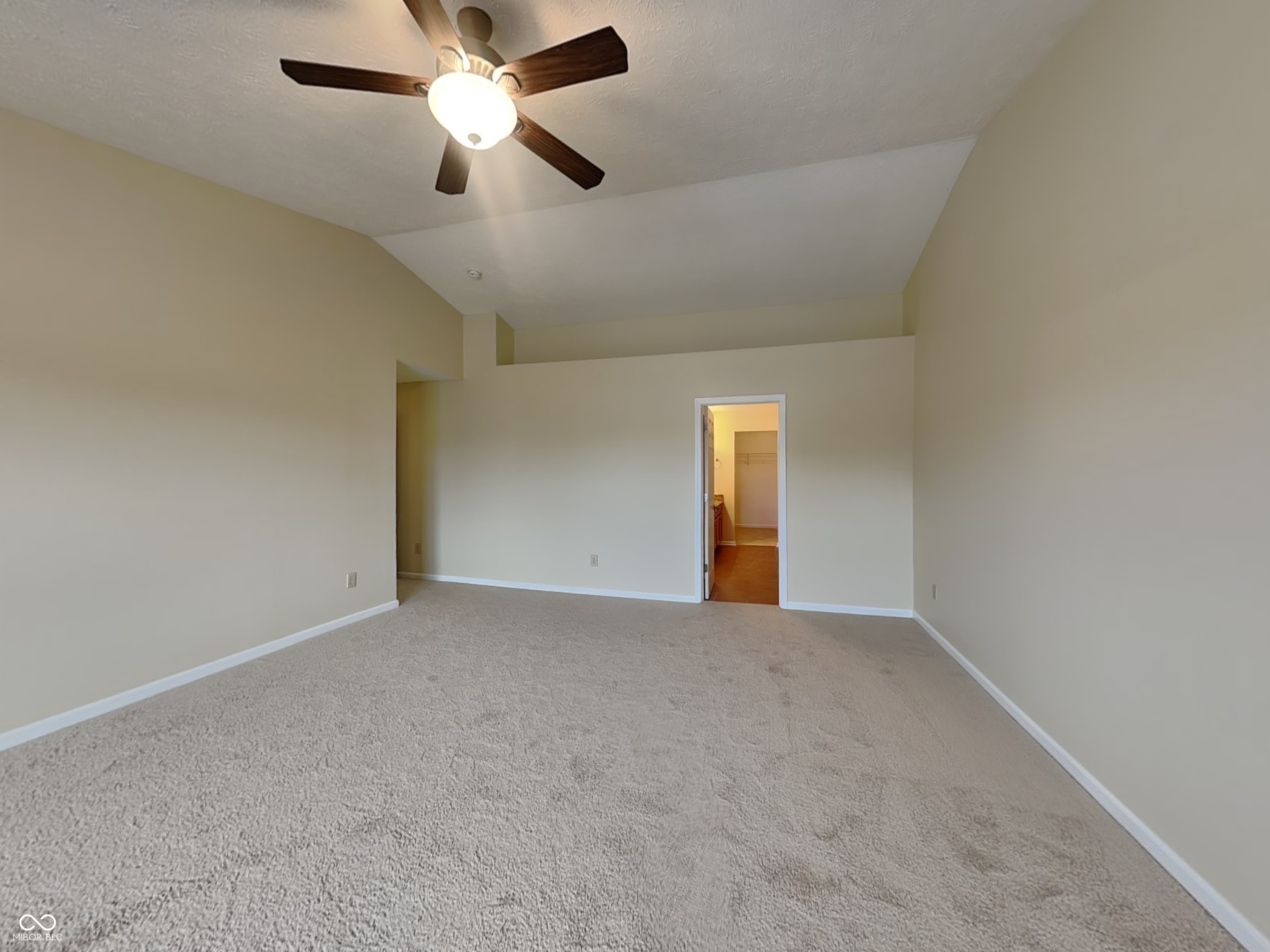13006 Quarterback Lane Fishers, IN 46037 - Photo 8 of 22