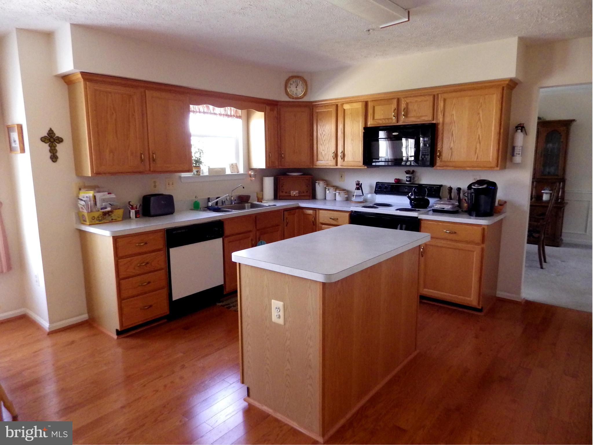 510 Small Reward Road Huntingtown, MD 20639 - Photo 8 of 30 Kitchen