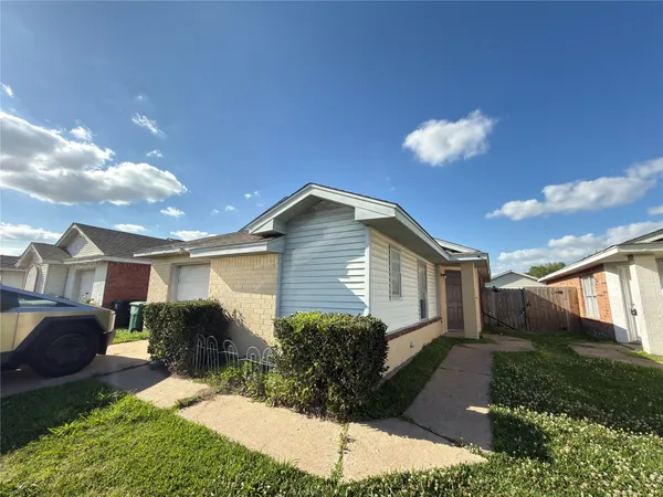 $1,700 | 4622 Bryant Ridge Road, Houston, TX 77053