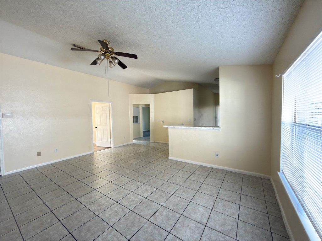 4622 Bryant Ridge Road Houston, TX 77053 - Photo 4 of 19