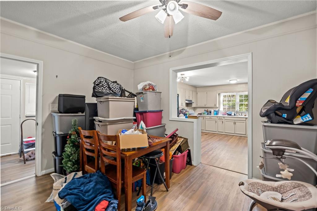 1615 Rankin Road Greensboro, NC 27405 - Photo 13 of 37