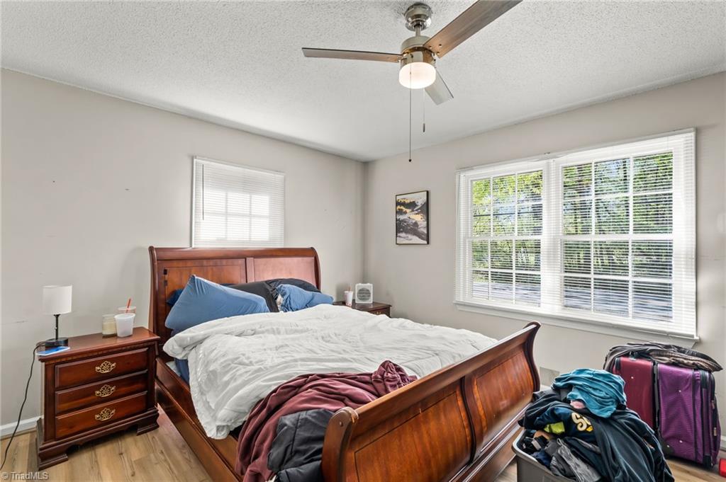 1615 Rankin Road Greensboro, NC 27405 - Photo 15 of 37