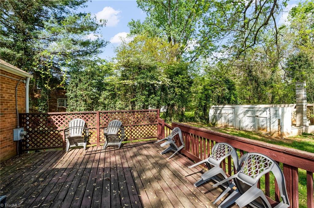 1615 Rankin Road Greensboro, NC 27405 - Photo 29 of 37