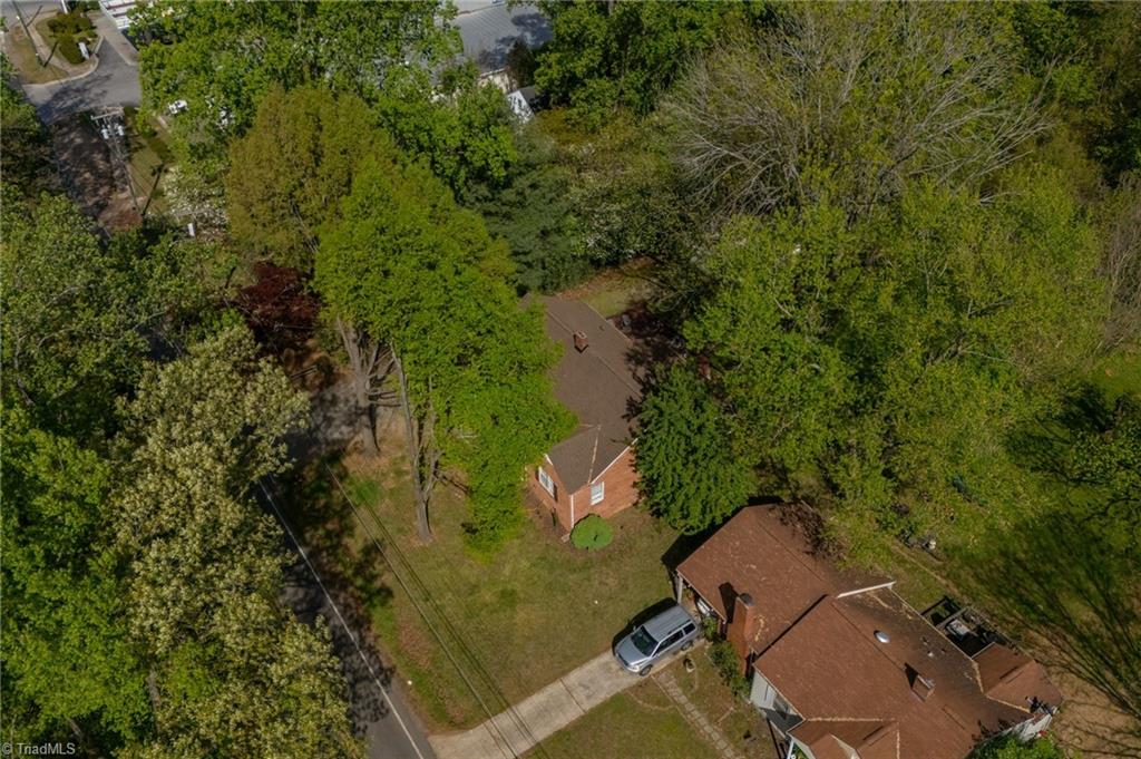 1615 Rankin Road Greensboro, NC 27405 - Photo 35 of 37