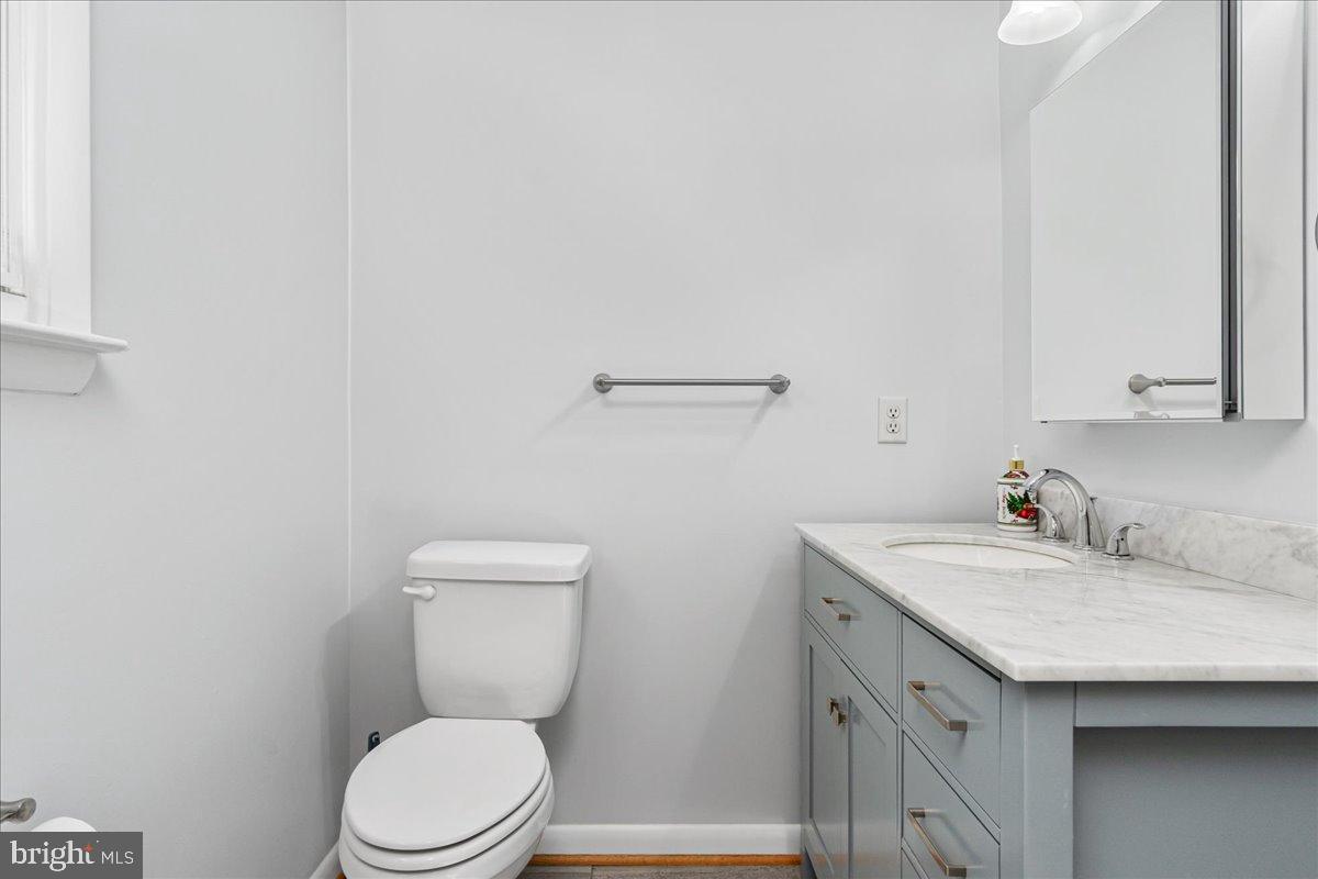 8108 Edgewood Church Road Frederick, MD 21702 - Photo 20 of 37 Sleek and modern bathroom design.