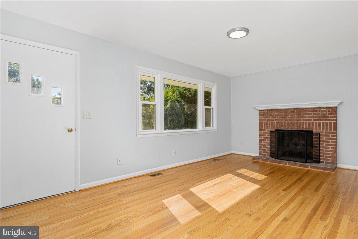 8108 Edgewood Church Road Frederick, MD 21702 - Photo 8 of 37 Bright and inviting living space with charm.
