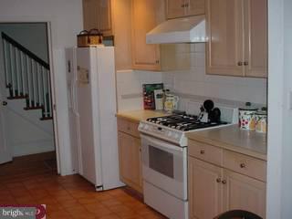 641 Ashurst Road Havertown, PA 19083 - Photo 3 of 6