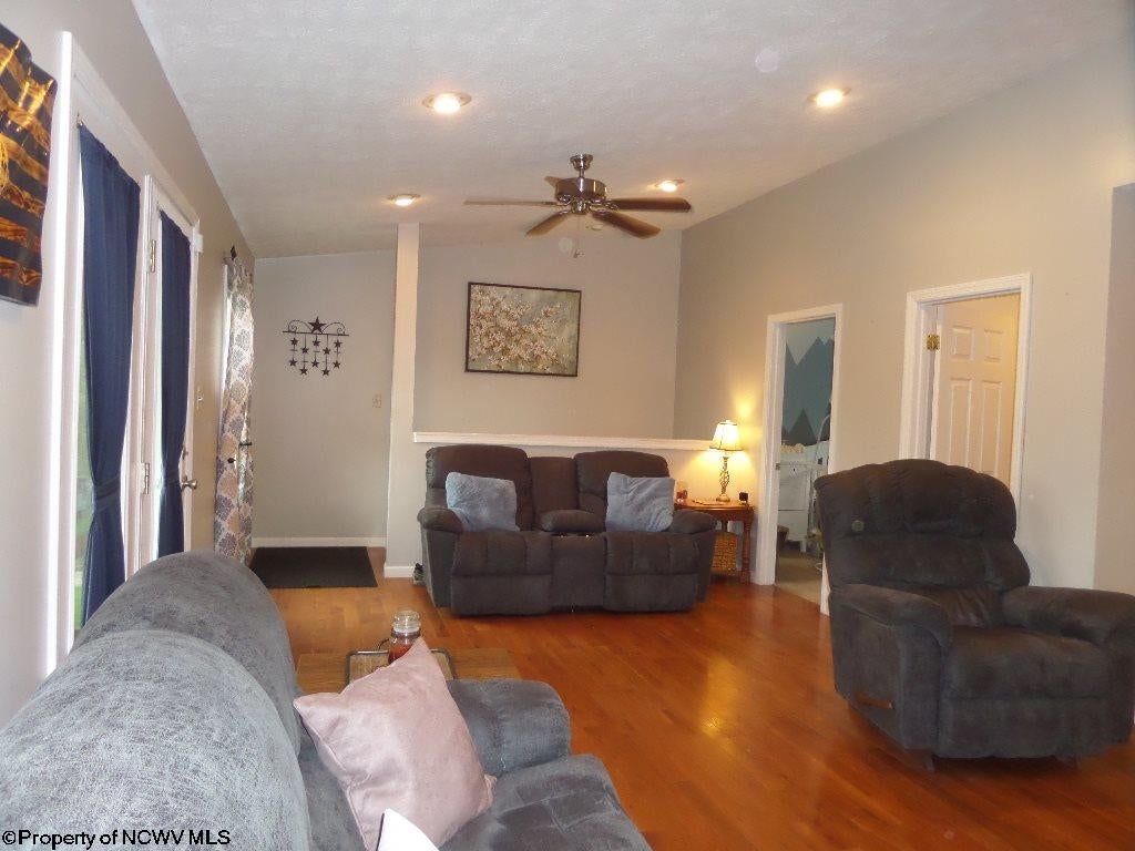 215 Edna Gas Road Morgantown, WV 26501 - Photo 3 of 17 Gallery Image 3
