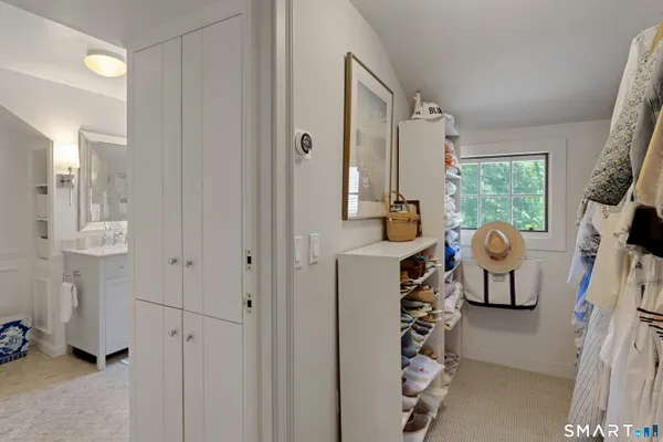$1,399,000 | 18 Forest Lane, Wilton, CT 06897