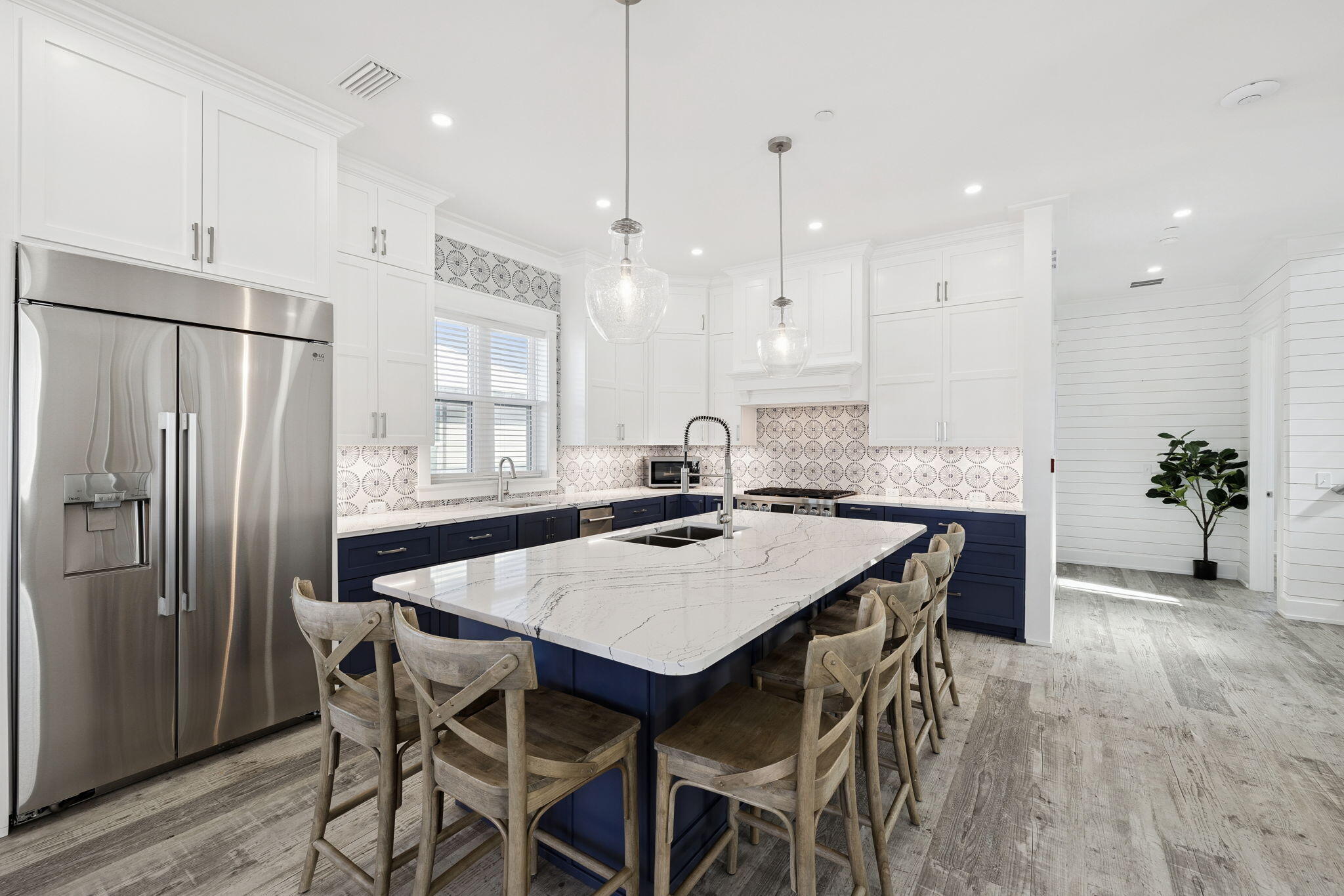 16525 Front Beach Road Panama City Beach, FL 32413 - Photo 22 of 59 Array_16525FrontBeachRd-56