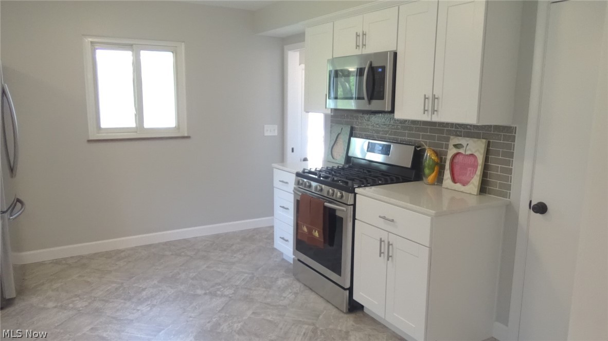 7276 Maplewood Road Parma, OH 44130 - Photo 5 of 17