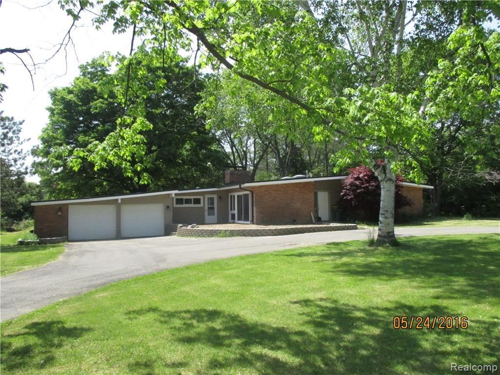 25809 Farmington Road Farmington, MI 48335 - Photo 3 of 32 Farmington 002.JPG