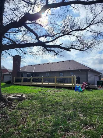 $430,000 | 805 South Country Club Drive, Butler, MO 64730