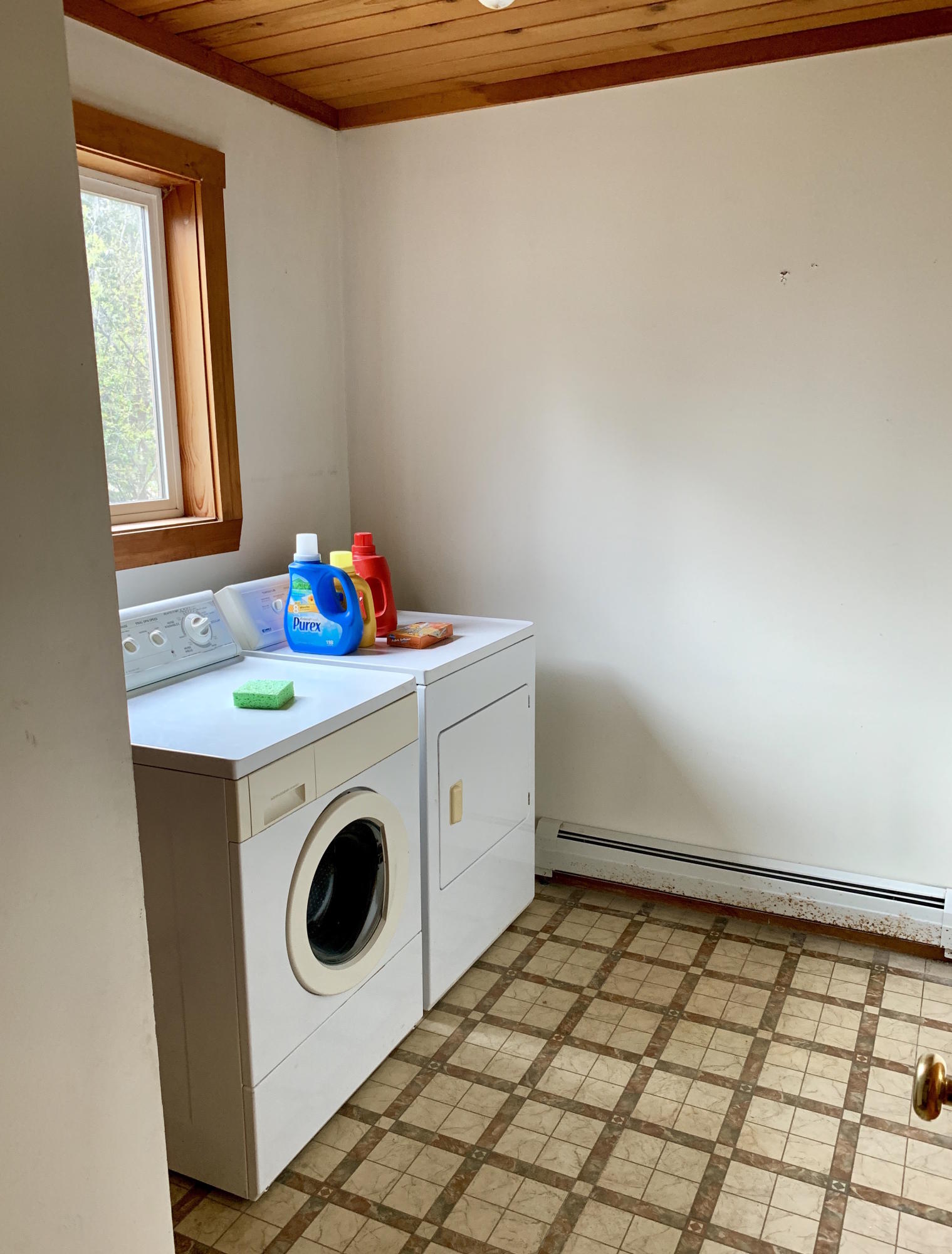 43 Leach Point Road Perry, ME 04667 - Photo 14 of 29 43 Leach Point Road Perry, laundry room