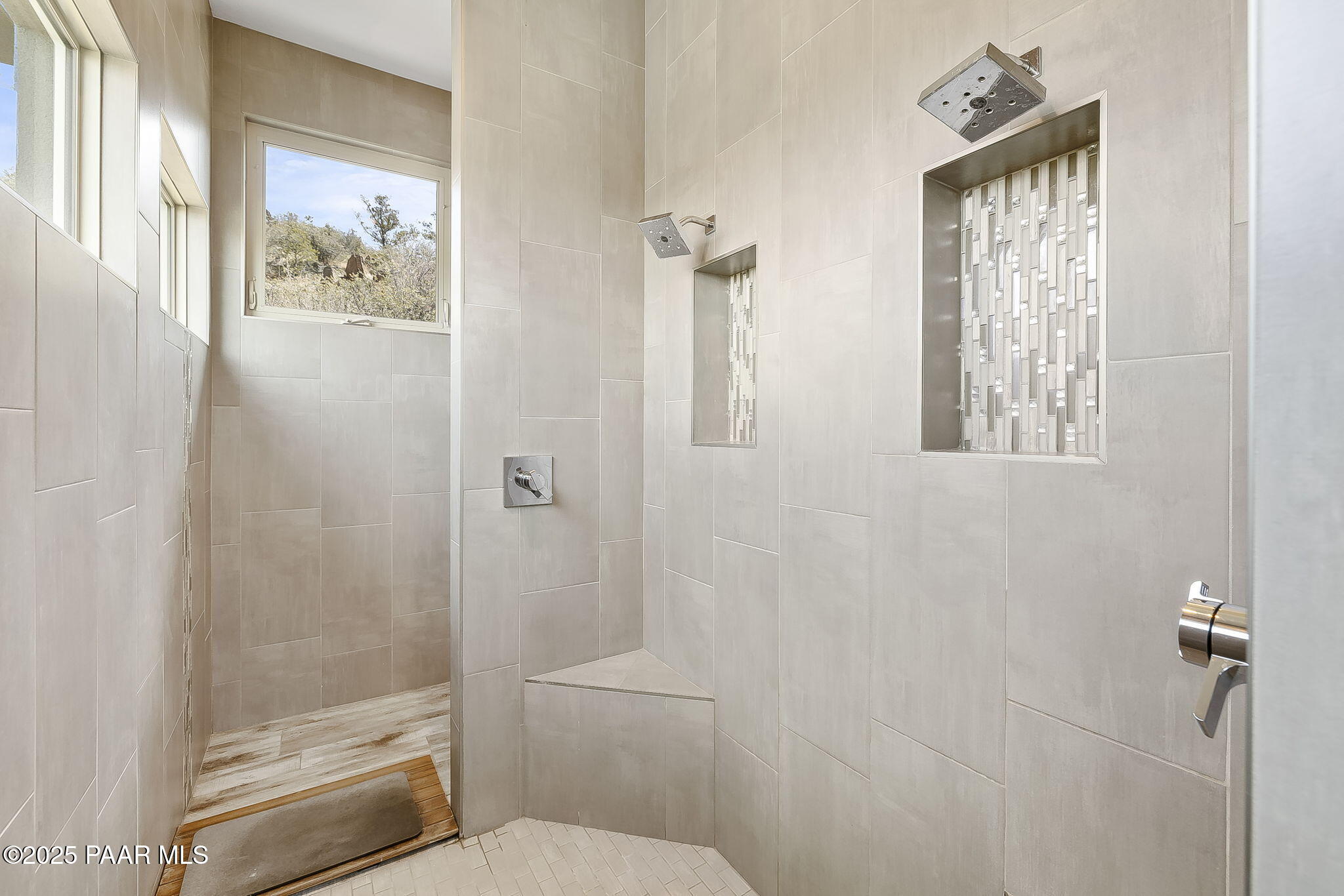 5245 West Three Forks Road Prescott, AZ 86305 - Photo 33 of 68 50-Primary Bathroom 4