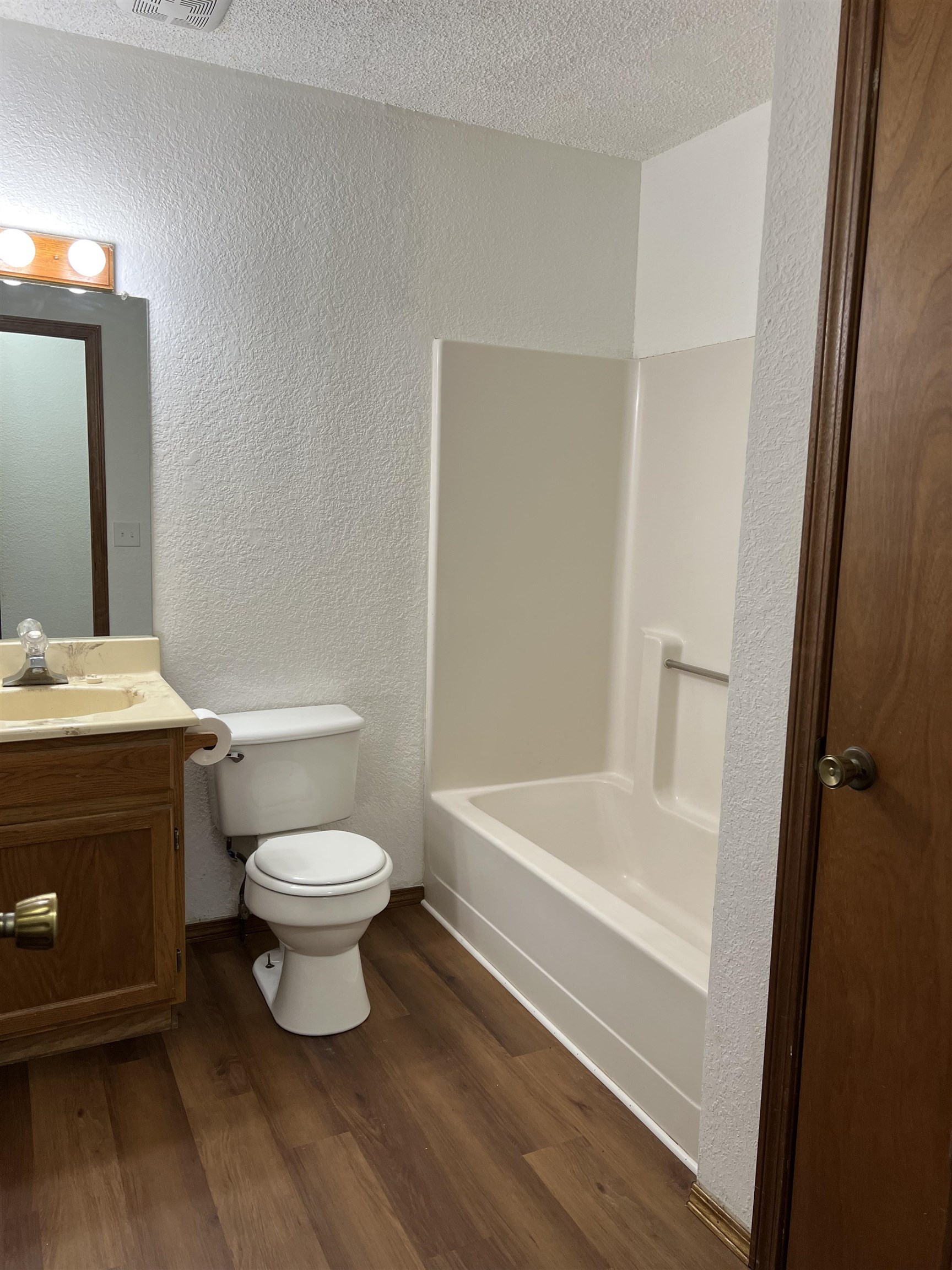 3544 Southwest 100th Street Augusta, KS 67010 - Photo 8 of 13