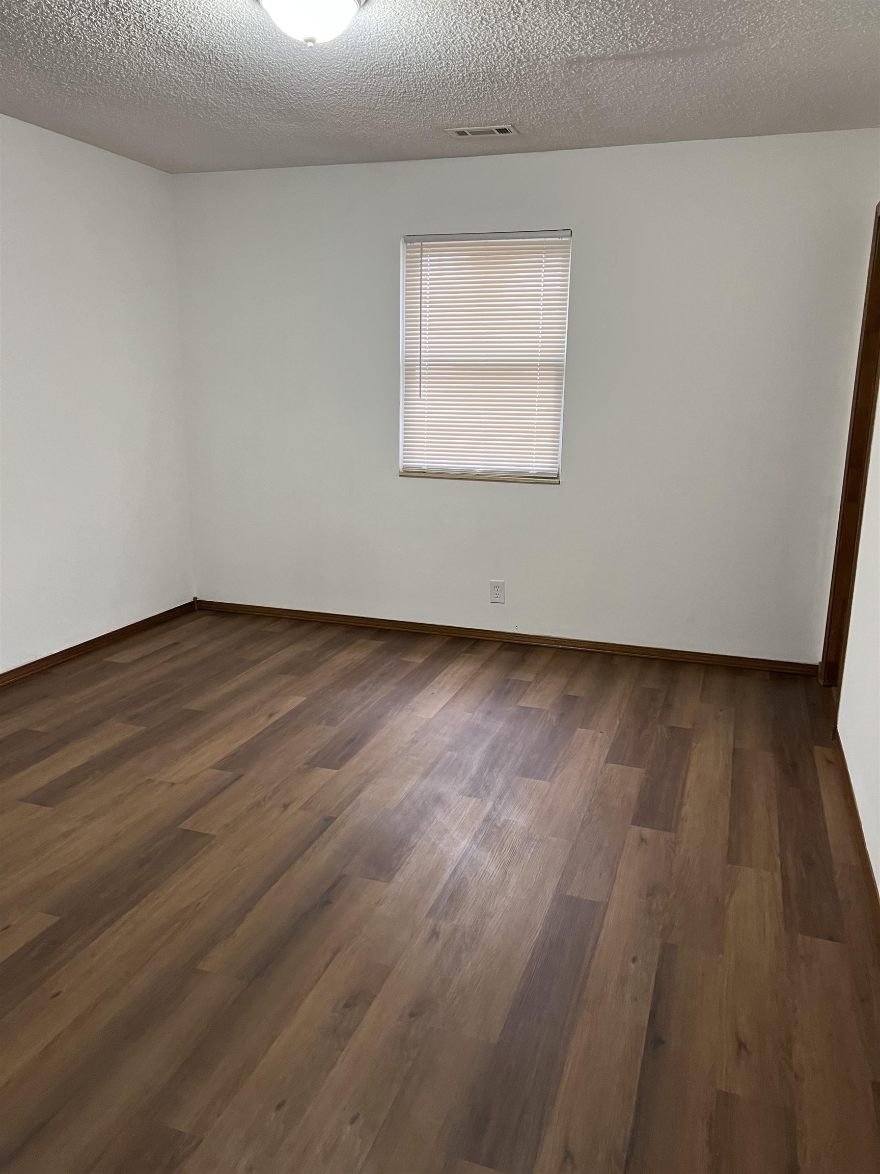 3544 Southwest 100th Street Augusta, KS 67010 - Photo 9 of 13