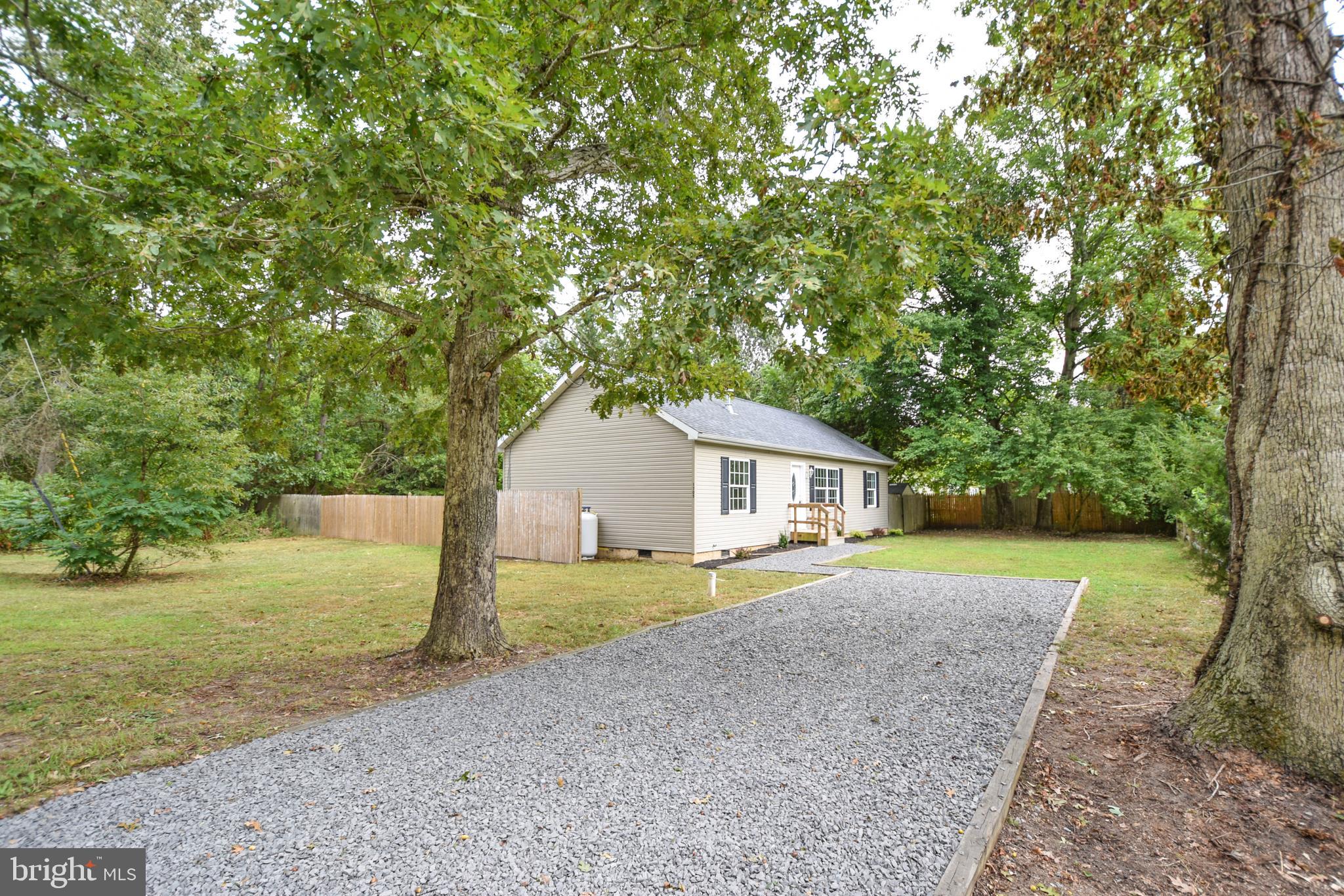 1705 Spring Garden Road Millville, NJ 08332 - Photo 2 of 25