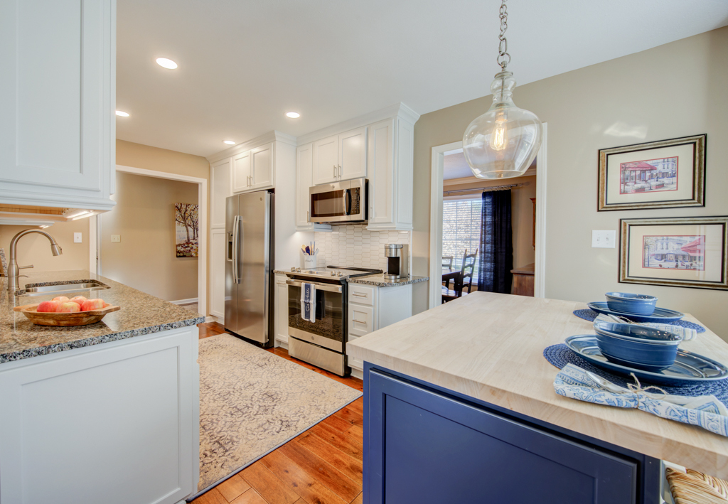 12838 Wembly Road Carmel, IN 46033 - Photo 11 of 37 Gallery Image 11