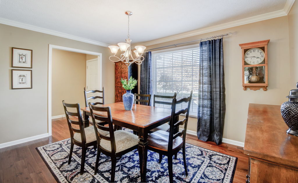 12838 Wembly Road Carmel, IN 46033 - Photo 5 of 37 Gallery Image 5