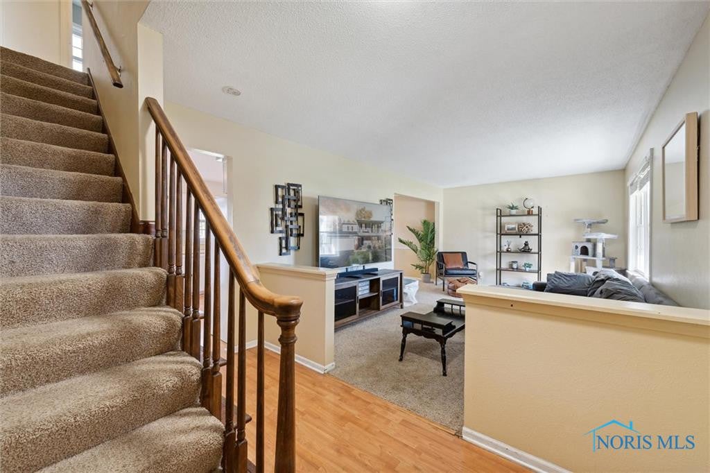 885 Mill Road Perrysburg, OH 43551 - Photo 5 of 33 Photo 5