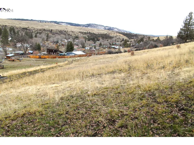 $249,000 | Washington Street, Prairie City, OR 97869