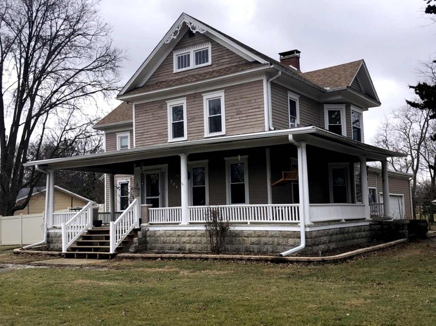 304 South Poplar Street Onarga, IL 60955 - Photo 4 of 48