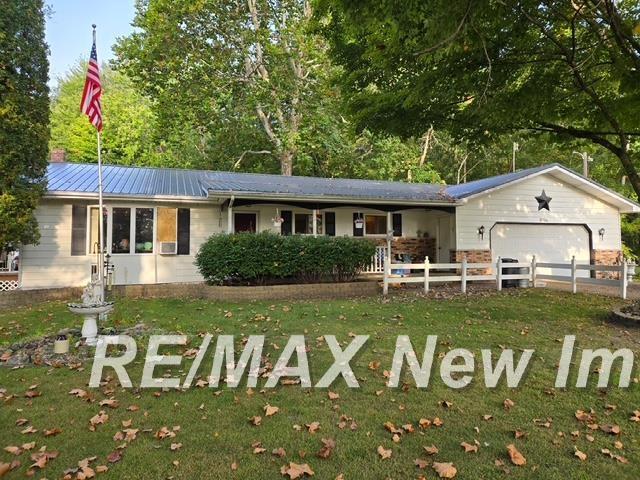 8700 South Hemlock Road St. Charles, MI 48655 - Photo 2 of 57 50189352-cc3427ed-18e7-4360-8dd6-4f7067b3c9d6.JPG