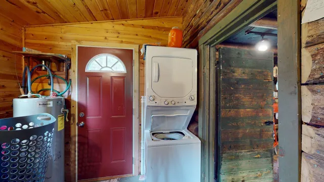 $369,000 | 163 Rollick Creek, Crane Lake, MN 55725