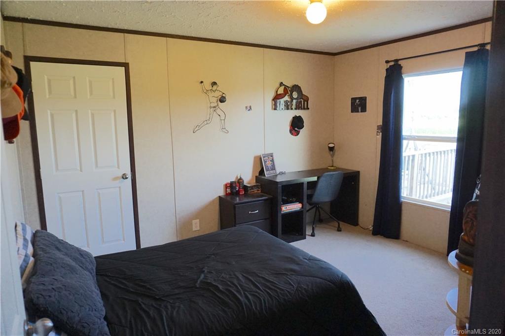 16462 Remington Way Locust, NC 28097 - Photo 8 of 27 Gallery Image 8
