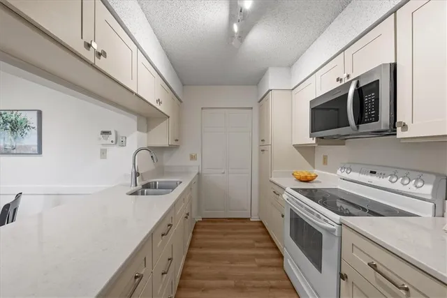 $265,000 | 6242 Rosewood, Mission, KS 66205