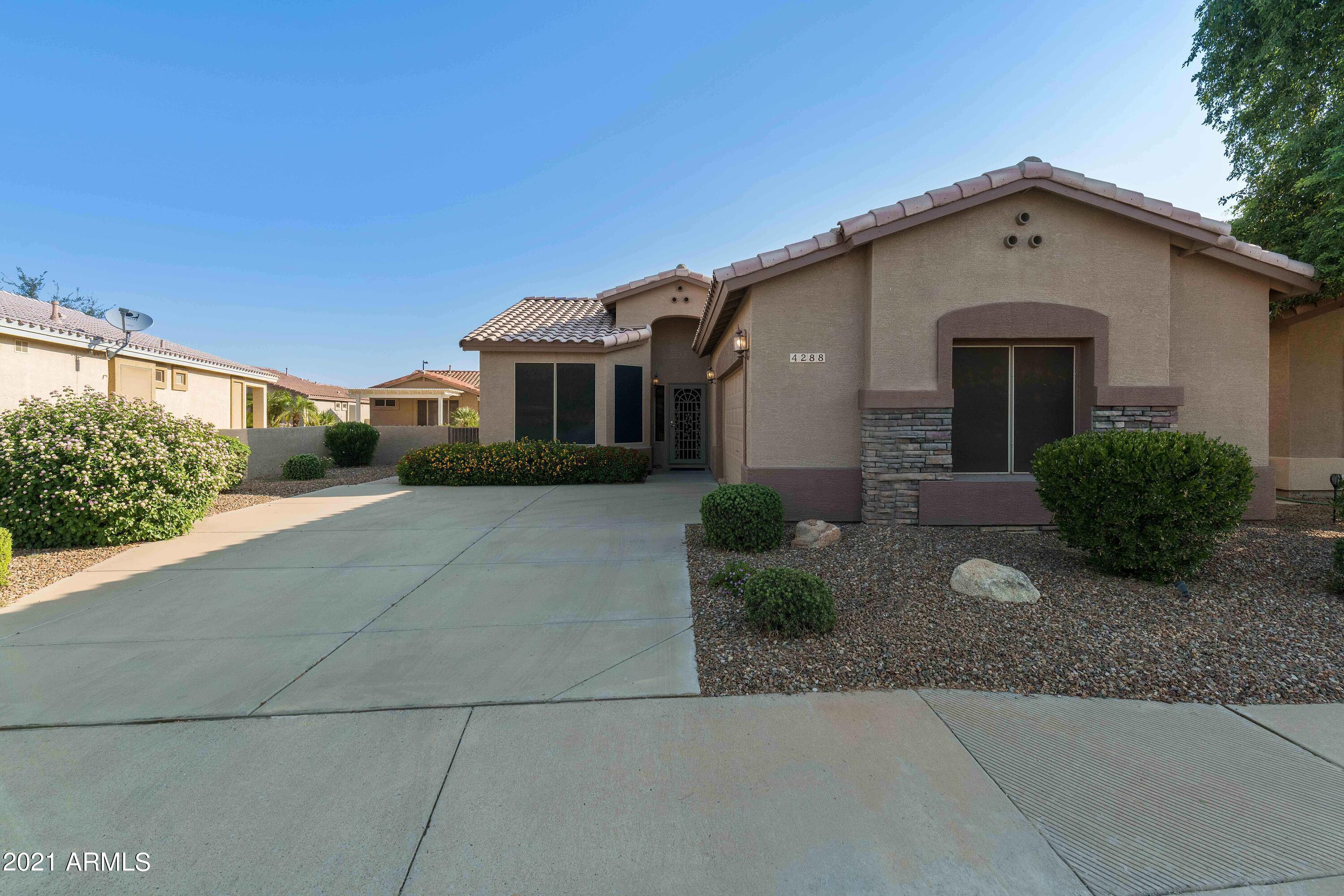 4288 East Walnut Road Gilbert, AZ 85298 - Photo 3 of 67 4288 E-003-054-PAT 4217-MLS_Size